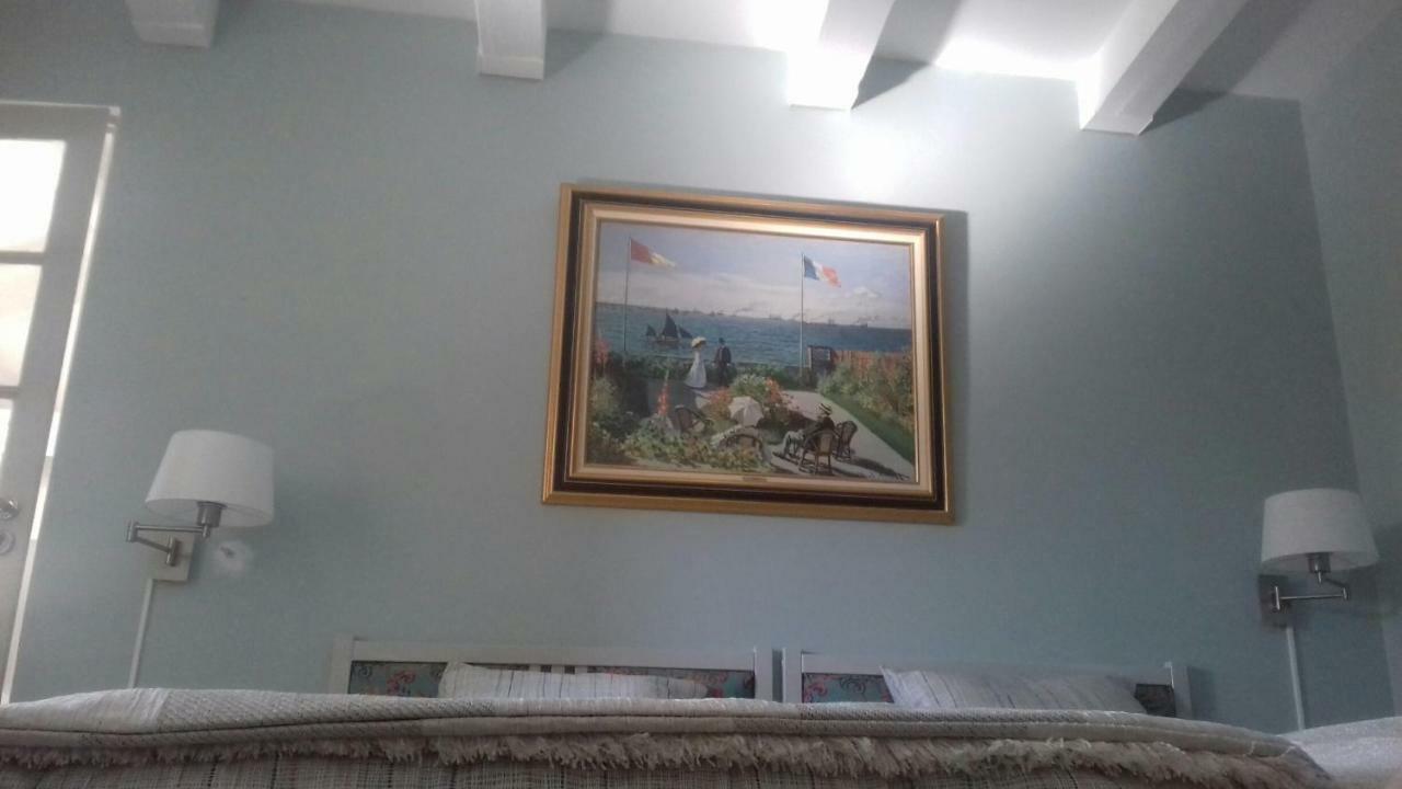 Suite Prive Chez Dunja Roumoules Экстерьер фото
